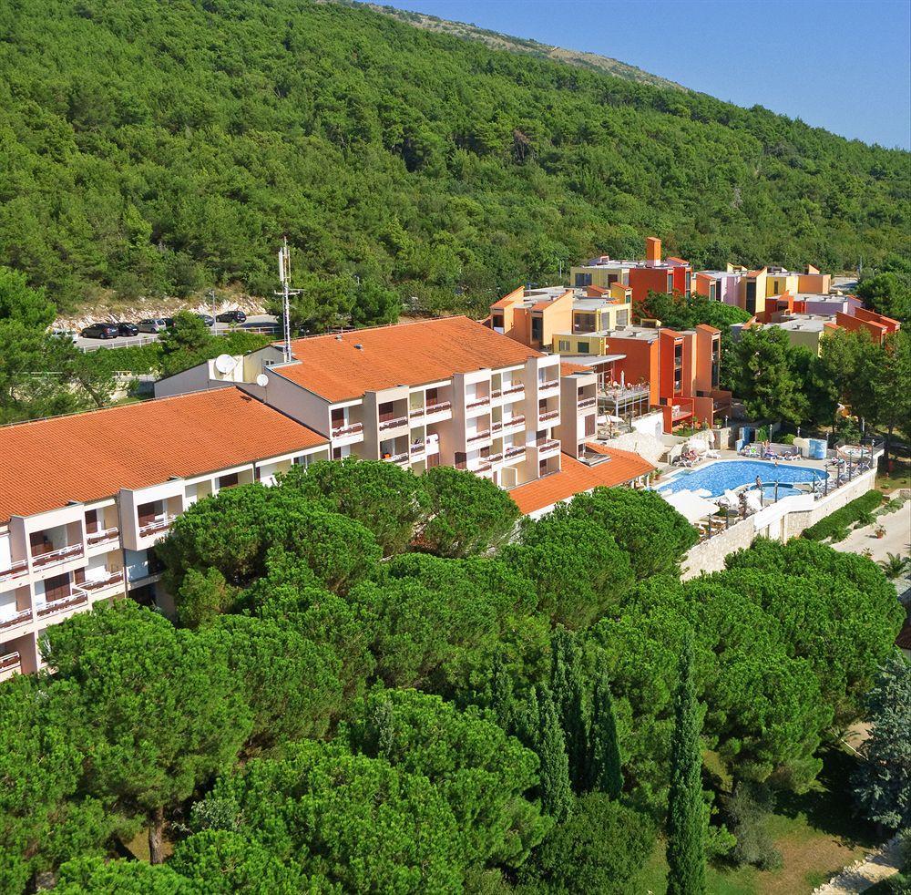 Albona Hotel & Residence Rabac Exterior photo